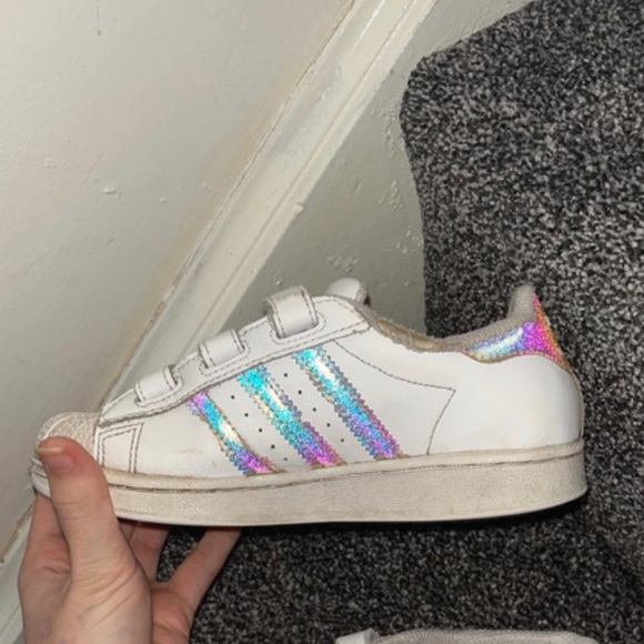 Adidas Superstars Girls - Picture 5 of 5